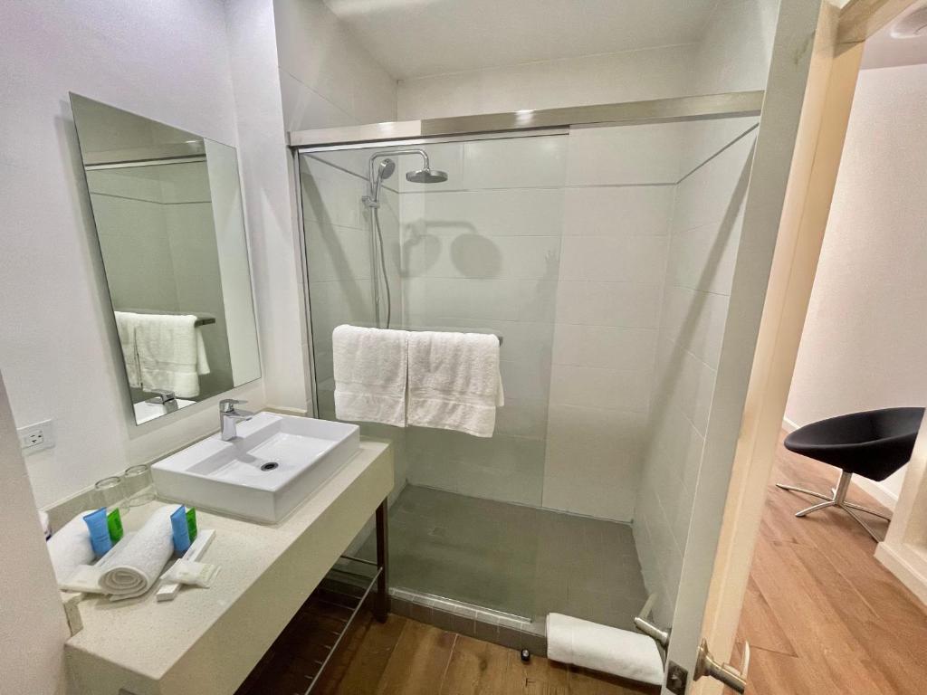 Hotel W 5*
